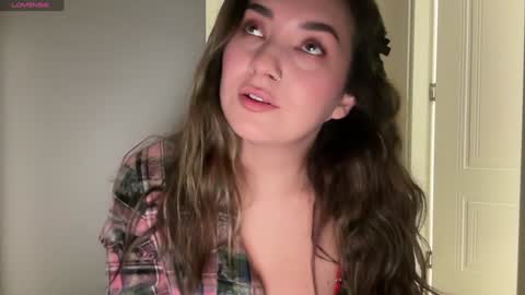 Indika Flower online show from January 7, 2025, 3:35 am