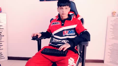 matias online show from May 1, 2026, 5:06 pm