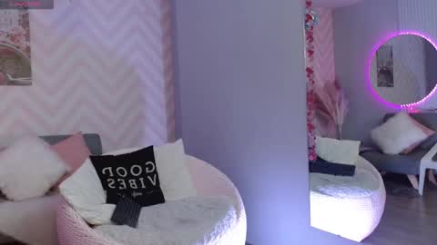 Snapshot of indy_moore chatting on February 21, 2026, 1:01 pm INDY online show from February 21, 2026, 1:01 pm