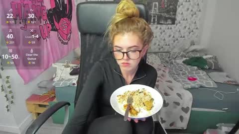 iness_lex online show from May 28, 2026, 7:16 am
