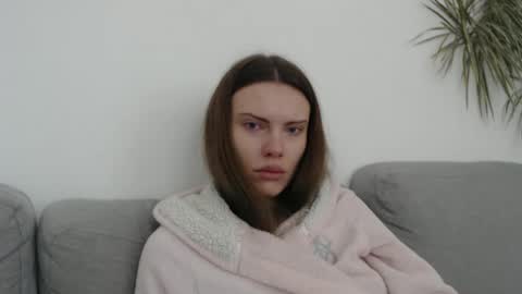 Sweet girl online show from December 25, 2024, 12:05 pm