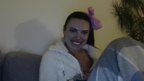 Sweet girl online show from February 20, 2025, 7:41 pm