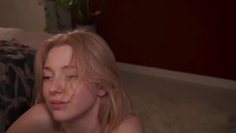 Snapshot of infinitysoul_ chatting on December 17, 2024, 2:01 am Alexa.. Inst Fansly infinitysoul online show from December 17, 2024, 2:01 am