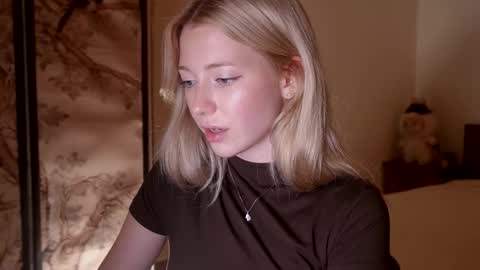 Snapshot of infinitysoul_ chatting on November 14, 2025, 4:38 pm Alexa.. Inst Fansly infinitysoul online show from November 14, 2025, 4:38 pm