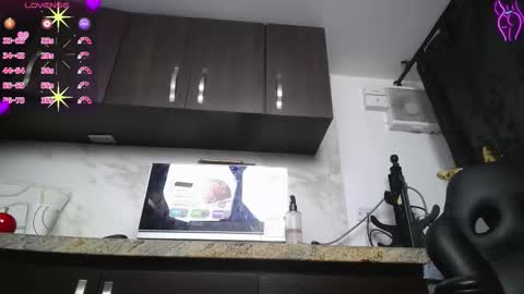 Snapshot of iniyalaboni chatting on September 30, 2025, 8:25 pm Iniya online show from September 30, 2025, 8:25 pm