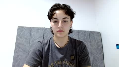 lyan onlyfans n linda online show from November 23, 2025, 1:16 am