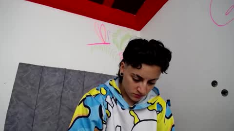 lyan onlyfans n linda online show from December 1, 2025, 6:57 pm