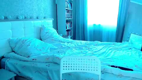 Lina online show from June 1, 2026, 6:15 am