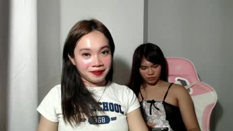 Snapshot of innocent_lover_ziaxx chatting on July 3, 2026, 5:47 am your zia online show from July 3, 2026, 5:47 am