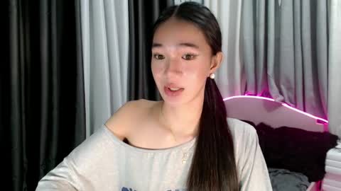 Reign online show from April 18, 2026, 6:56 pm