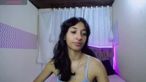 Snapshot of inocent_luna chatting on December 6, 2024, 1:00 pm Luna moon online show from December 6, 2024, 1:00 pm