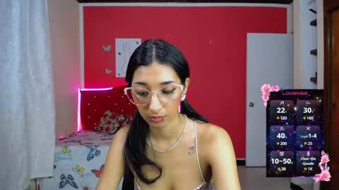 Snapshot of inocent_luna chatting on January 11, 2025, 8:11 am Luna moon online show from January 11, 2025, 8:11 am