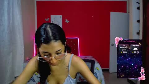 Snapshot of inocent_luna chatting on January 14, 2025, 2:50 am Luna moon online show from January 14, 2025, 2:50 am