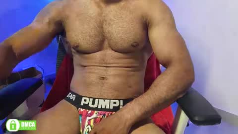 Snapshot of insanestud_miles chatting on October 3, 2025, 5:48 am Miles online show from October 3, 2025, 5:48 am