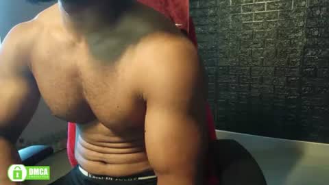 Snapshot of insanestud_miles chatting on July 7, 2026, 4:59 am Miles online show from July 7, 2026, 4:59 am