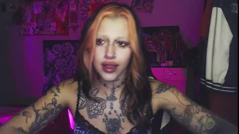 Snapshot of insunnity666 chatting on October 15, 2025, 8:20 pm Insunnity666 online show from October 15, 2025, 8:20 pm