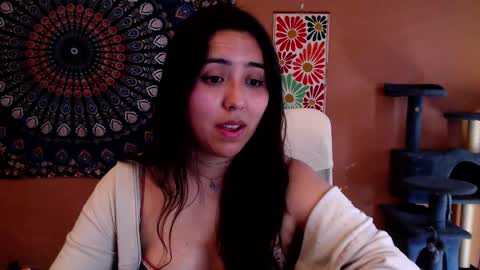 Snapshot of intimatetales chatting on February 25, 2025, 3:38 pm Africa online show from February 25, 2025, 3:38 pm