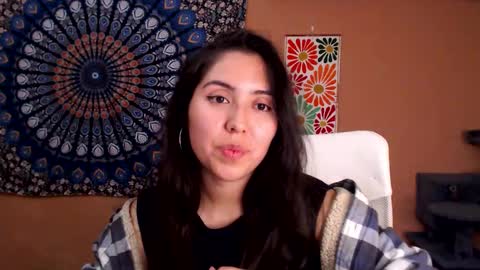 Snapshot of intimatetales chatting on November 7, 2025, 6:52 pm Africa online show from November 7, 2025, 6:52 pm