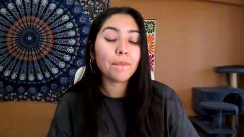 Africa online show from November 19, 2025, 10:59 am