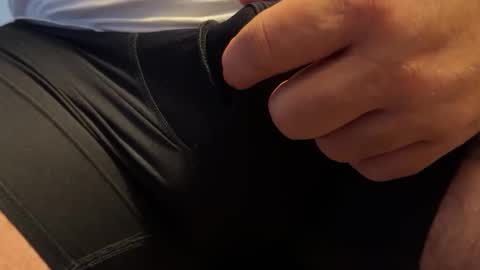 Snapshot of intressiert chatting on December 12, 2024, 9:19 am intressiert online show from December 12, 2024, 9:19 am