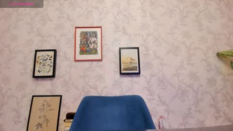 Snapshot of iolantthe chatting on February 14, 2025, 10:47 pm Iolanthe online show from February 14, 2025, 10:47 pm