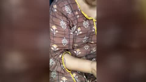 Snapshot of iqra301947 chatting on July 21, 2026, 6:43 pm iqra301947 online show from July 21, 2026, 6:43 pm