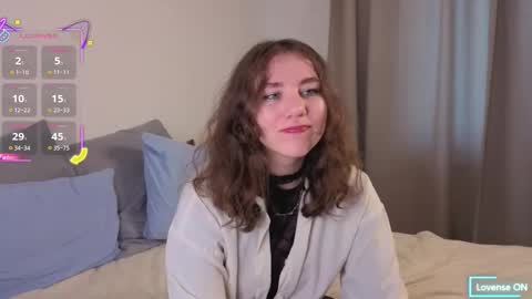 Snapshot of ireneharris chatting on October 19, 2025, 1:01 pm Maxin online show from October 19, 2025, 1:01 pm