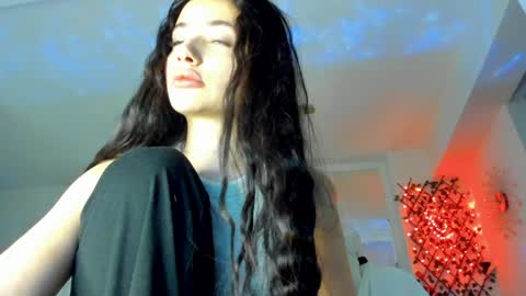 Ir s room online show from December 16, 2024, 4:55 am