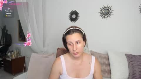 Snapshot of irina_05 chatting on November 4, 2025, 11:48 pm IRINA online show from November 4, 2025, 11:48 pm