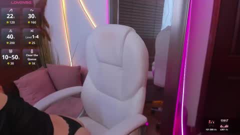 Snapshot of irina_beaux chatting on September 23, 2025, 10:13 pm online show from September 23, 2025, 10:13 pm