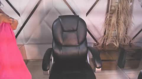 irina_rousee online show from October 27, 2025, 12:20 pm