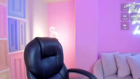 Snapshot of irinaportman chatting on December 6, 2024, 3:30 am Irina online show from December 6, 2024, 3:30 am