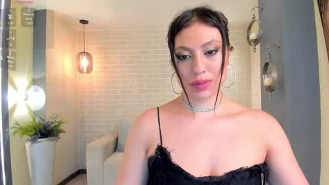 Snapshot of irinaportman chatting on February 18, 2025, 1:32 am Irina online show from February 18, 2025, 1:32 am