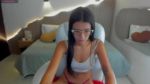 iris8_ online show from April 8, 2026, 7:14 pm