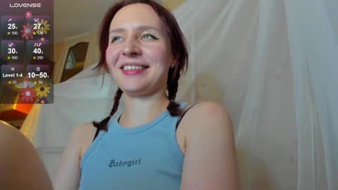 Snapshot of iris_crispy chatting on December 23, 2024, 7:30 pm Iris online show from December 23, 2024, 7:30 pm
