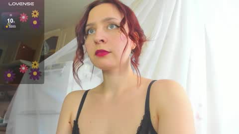 Snapshot of iris_crispy chatting on October 6, 2025, 6:00 am Iris online show from October 6, 2025, 6:00 am