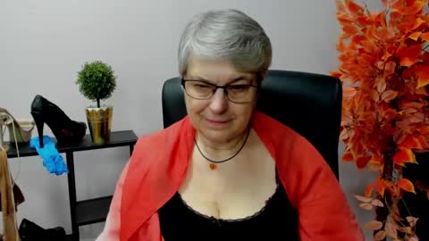 I R I S online show from February 3, 2025, 7:18 am