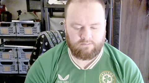 Snapshot of irishdaddy24 chatting on December 15, 2024, 1:54 pm twitter theirishman205 online show from December 15, 2024, 1:54 pm