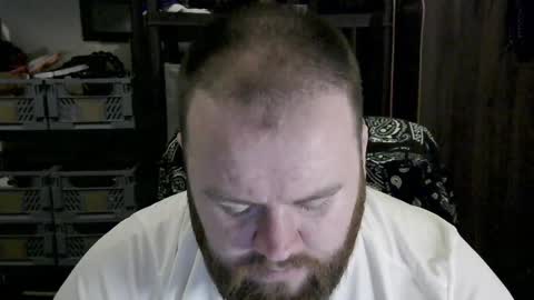 Snapshot of irishdaddy24 chatting on February 15, 2025, 8:33 pm twitter theirishman205 online show from February 15, 2025, 8:33 pm