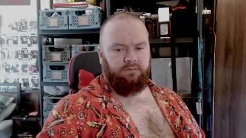 Snapshot of irishdaddy24 chatting on September 17, 2025, 12:51 pm twitter theirishman205 online show from September 17, 2025, 12:51 pm