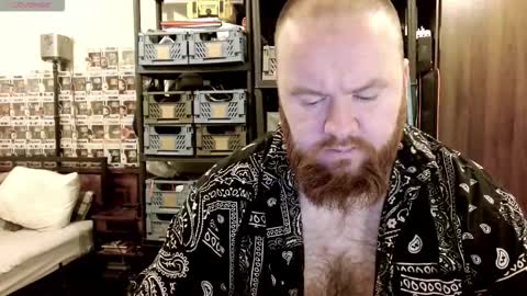 Snapshot of irishdaddy24 chatting on September 21, 2025, 2:35 am twitter theirishman205 online show from September 21, 2025, 2:35 am