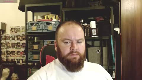 Snapshot of irishdaddy24 chatting on October 2, 2025, 6:26 pm twitter theirishman205 online show from October 2, 2025, 6:26 pm