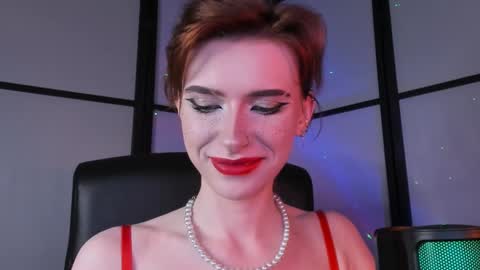 Snapshot of irisice chatting on January 1, 2025, 5:11 am Miss Iris Fansly Miss Iris new inst. online show from January 1, 2025, 5:11 am