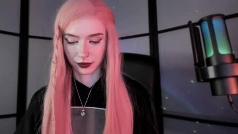 Snapshot of irisice chatting on February 16, 2025, 12:52 am Miss Iris Fansly Miss Iris new inst. online show from February 16, 2025, 12:52 am