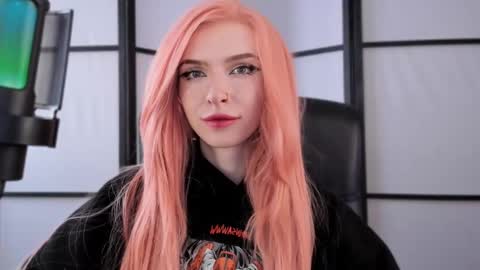 Snapshot of irisice chatting on February 24, 2025, 11:10 am Miss Iris Fansly Miss Iris new inst. online show from February 24, 2025, 11:10 am