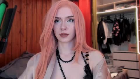 Snapshot of irisice chatting on March 9, 2025, 1:26 pm Miss Iris Fansly Miss Iris new inst. online show from March 9, 2025, 1:26 pm