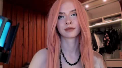 Snapshot of irisice chatting on March 9, 2025, 4:33 pm Miss Iris Fansly Miss Iris new inst. online show from March 9, 2025, 4:33 pm