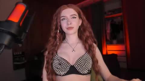 Snapshot of irisice chatting on October 28, 2025, 4:20 pm Miss Iris Fansly Miss Iris new inst. online show from October 28, 2025, 4:20 pm