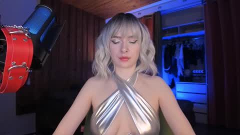 Miss Iris Fansly Miss Iris new inst.  online show from January 14, 2026, 10:36 pm