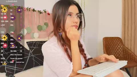 Iris Rosse online show from February 26, 2026, 3:05 am